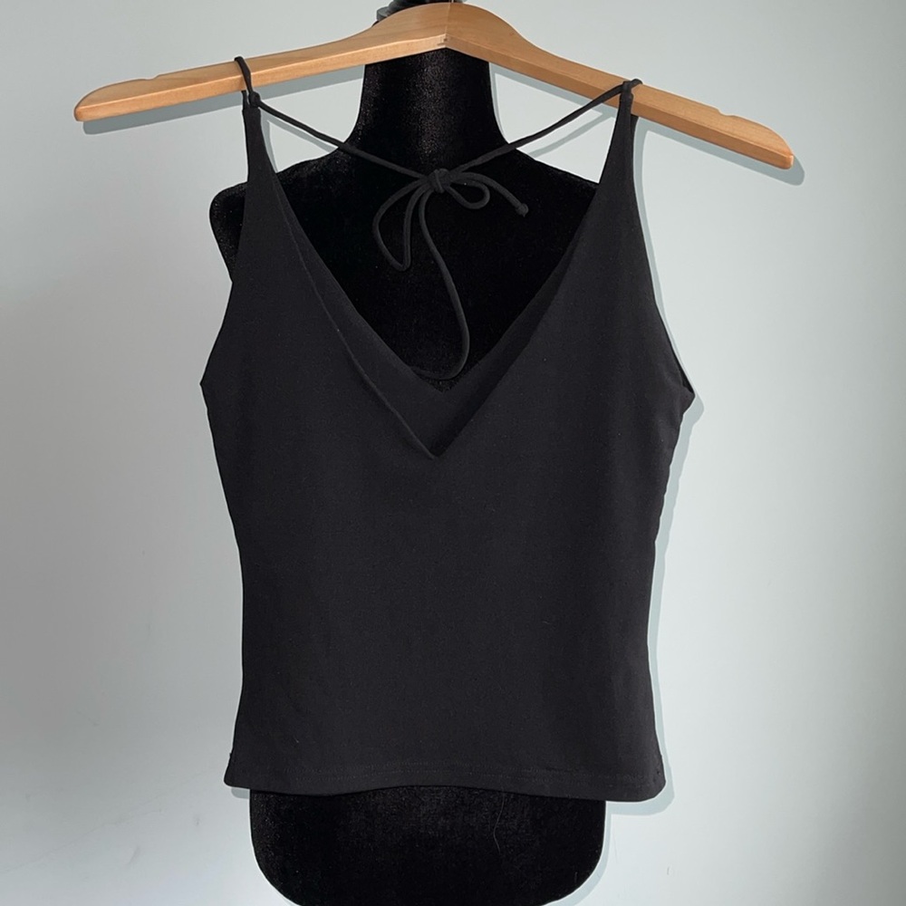 Adjustable camisole.